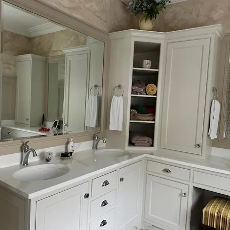 Konukevi Milton On The Moyle